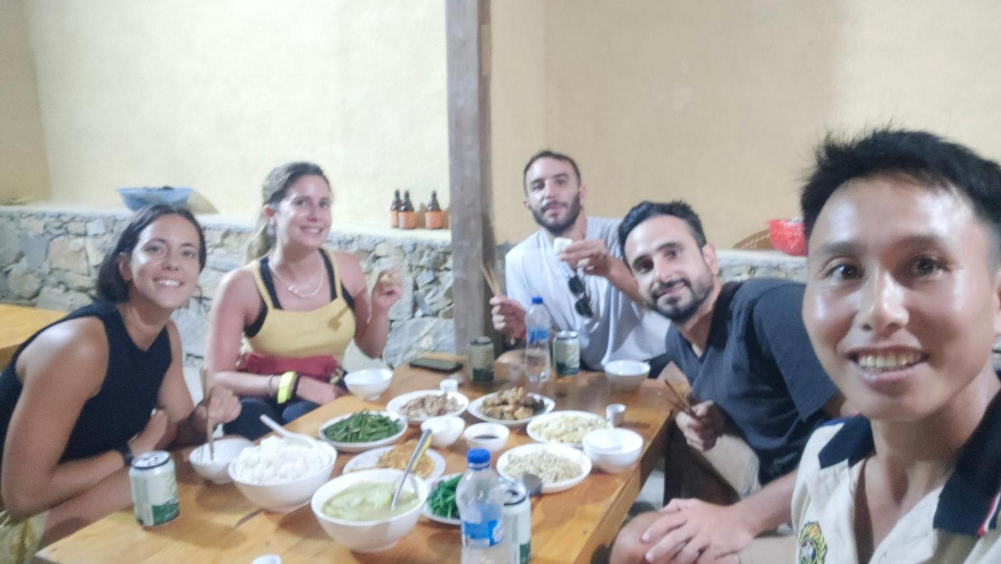 Ly Danh Homestay Quan Ba Cameră foto